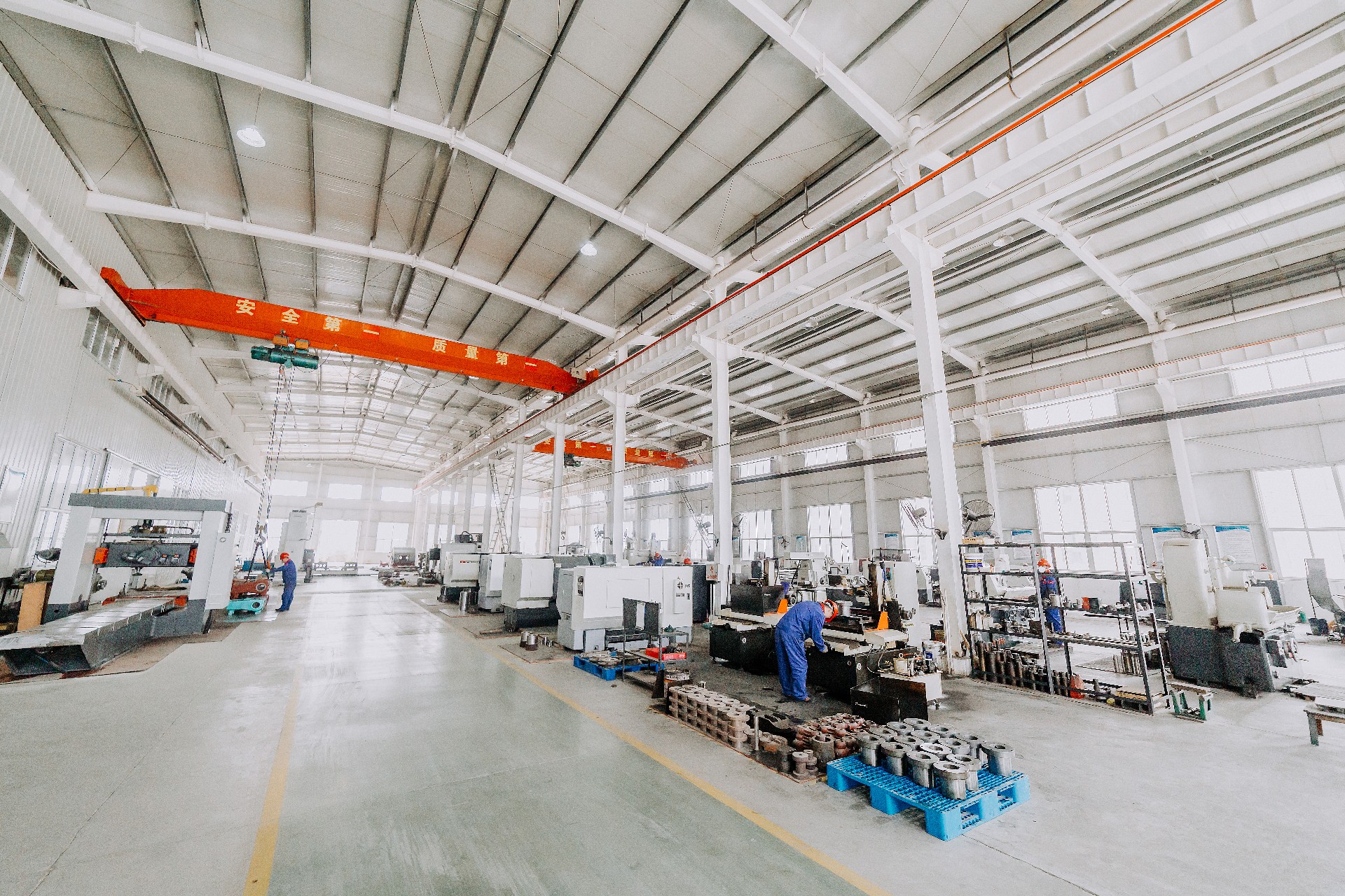 F1300 Triplex Piston Hydraulic Slurry Mud Pump Drilling Mud 1300HP Drilling API  Drill Mud Pumps For Sale-1